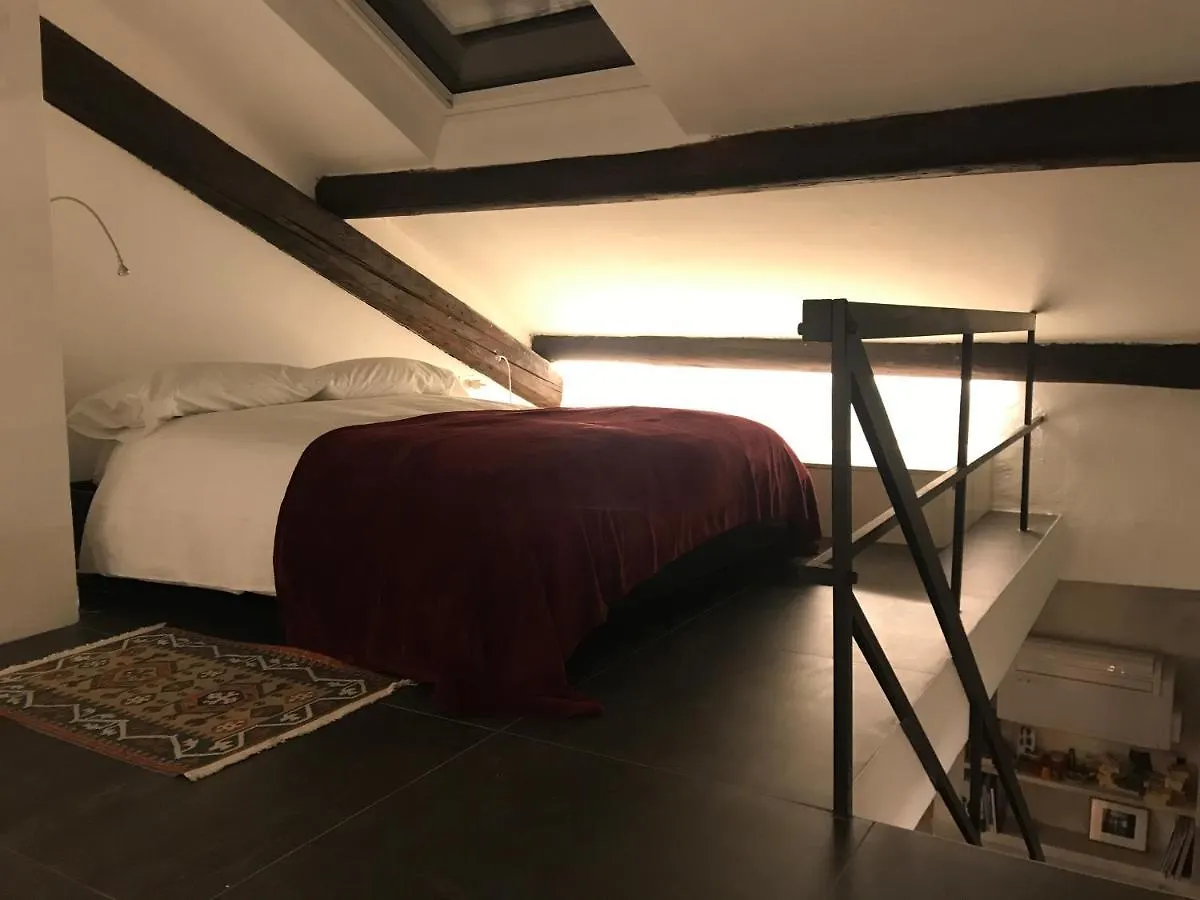 Studio 17 Milano Italia
