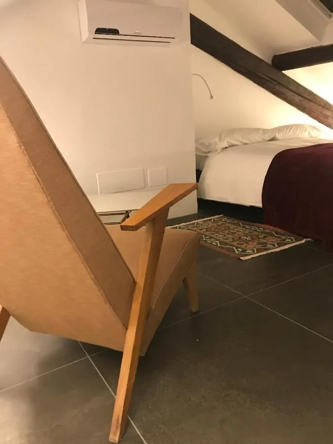 Studio 17 Milan