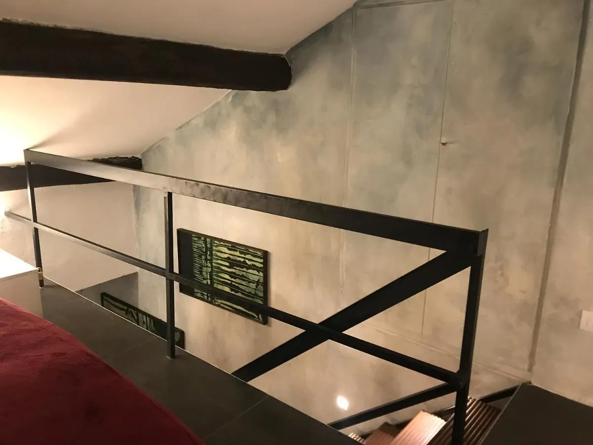 Studio 17 Milan